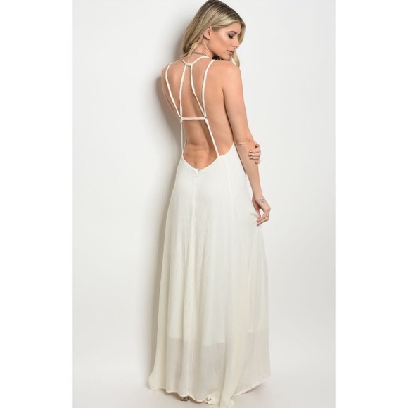 ๐CLEARANCE๐ Ivory Spaghetti Strap Backless Maxi - Picture 2 of 8